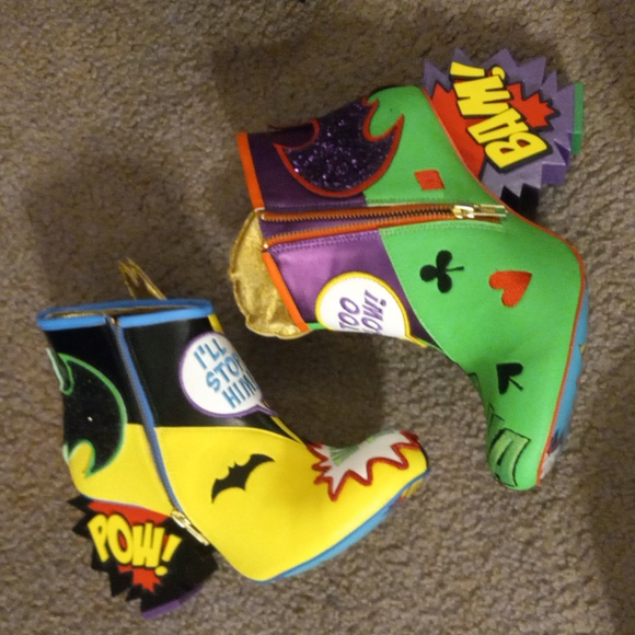 Batman and Joker Deadly Duo ankle boots, a size 10 & a size 11 - Picture 12 of 13